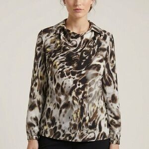 St. John Draped Neck Silk Animal Print Long Sleeve Blouse Top Women’s Size 2